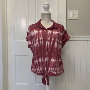 C&C California Tie Dye Shirt with Tie Waist, Large